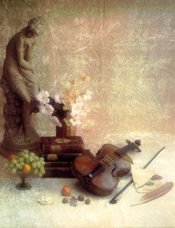 Violin and grapes